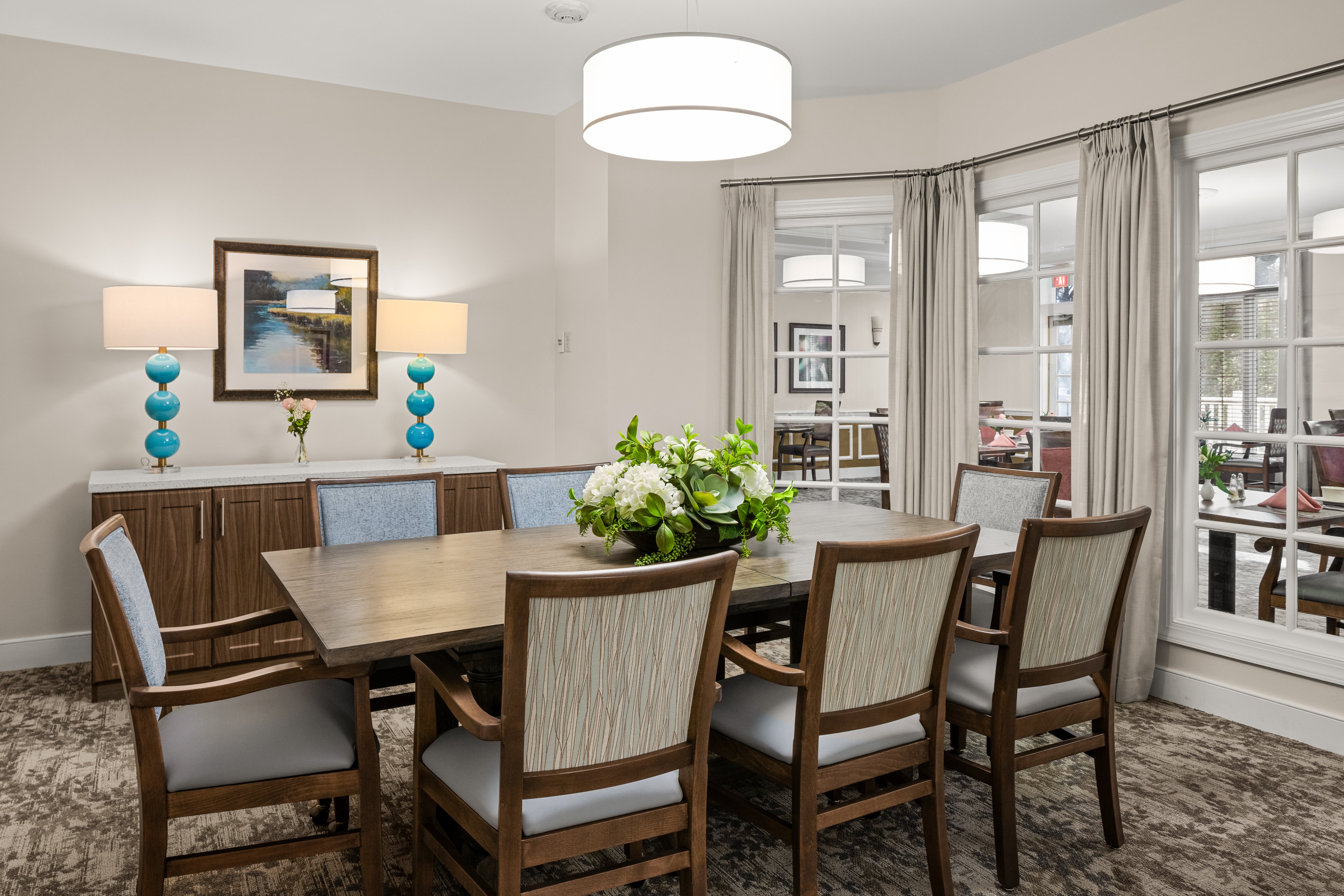 HeartLands Assisted Living at Severna Park common room