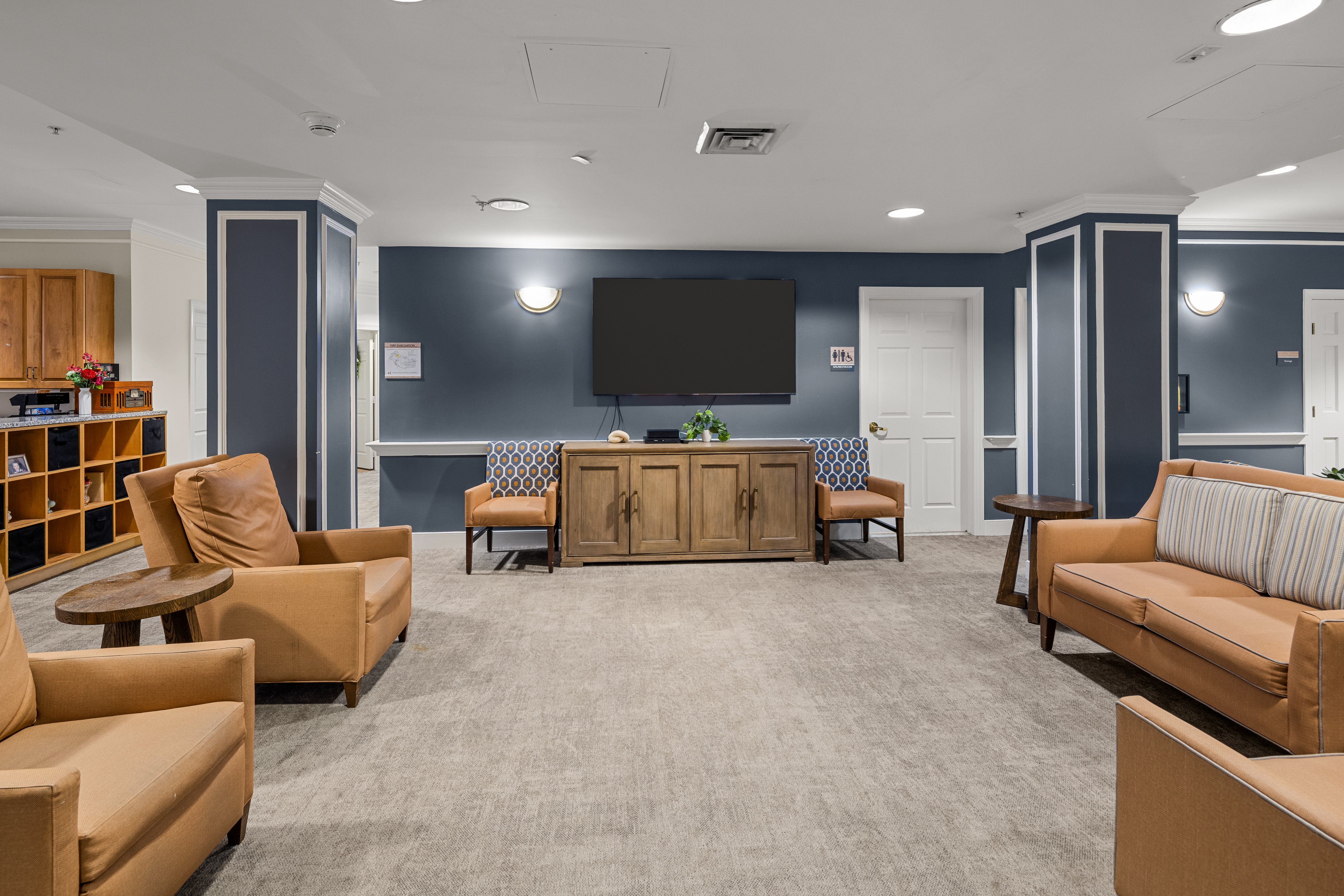 HeartLands Assisted Living at Severna Park TV room