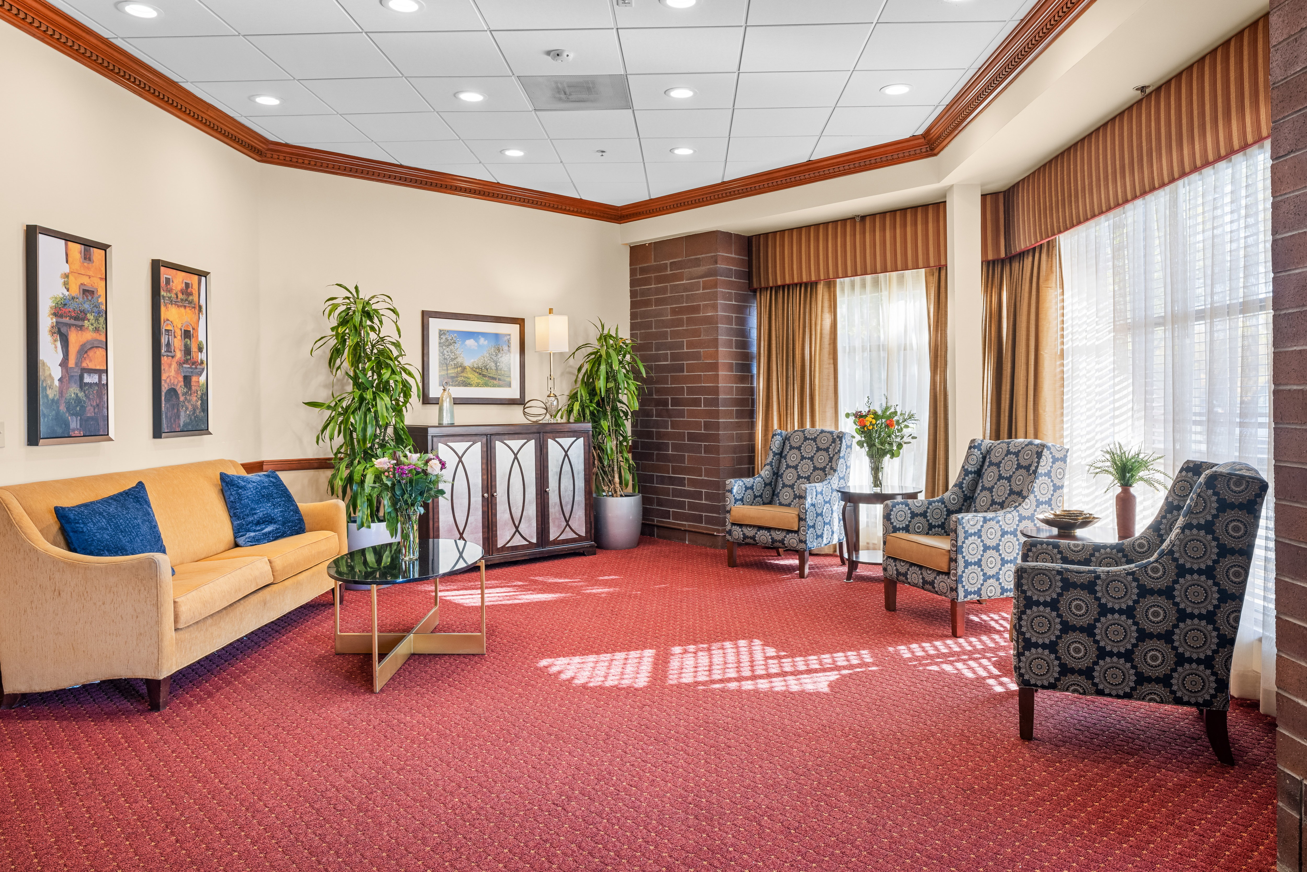 Marbella San Jose front common area close up